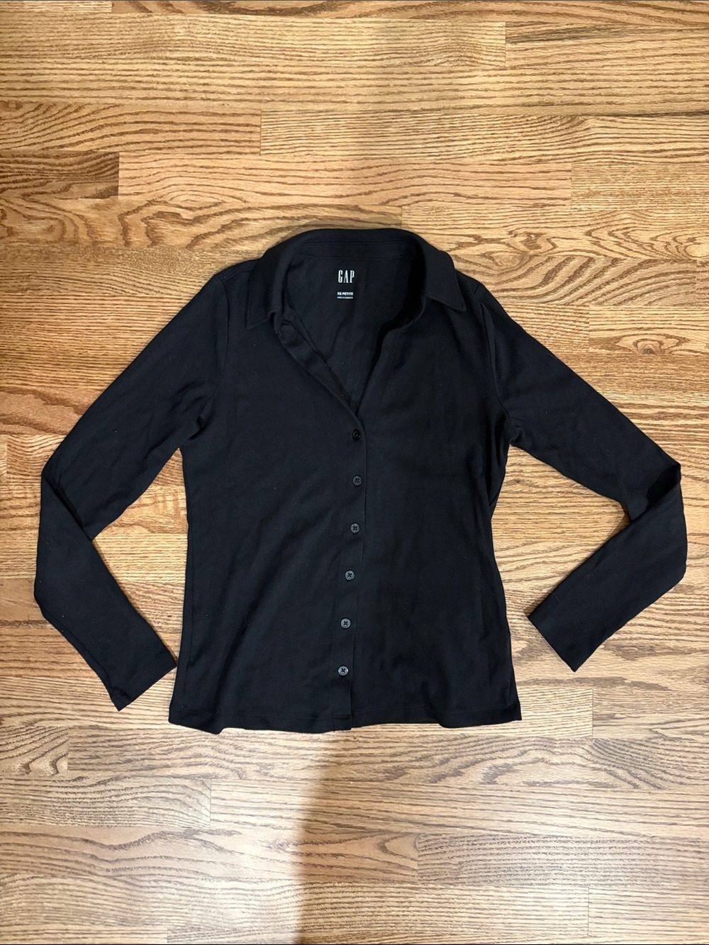 GAP Shirt